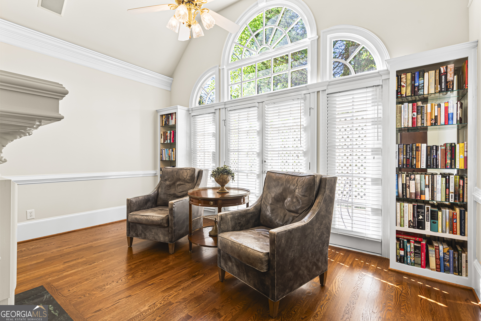 885 Carlton Ridge NE