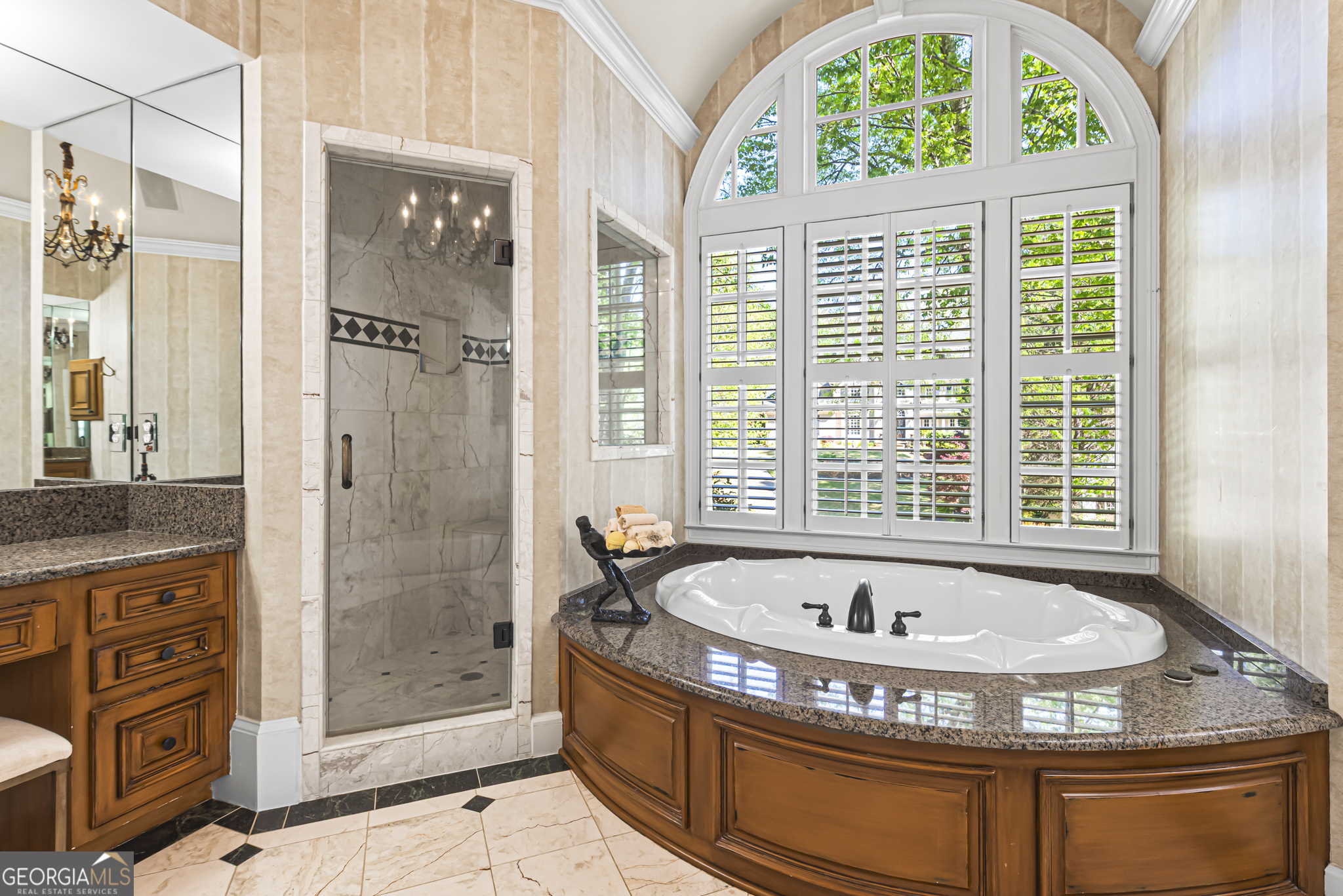 885 Carlton Ridge NE