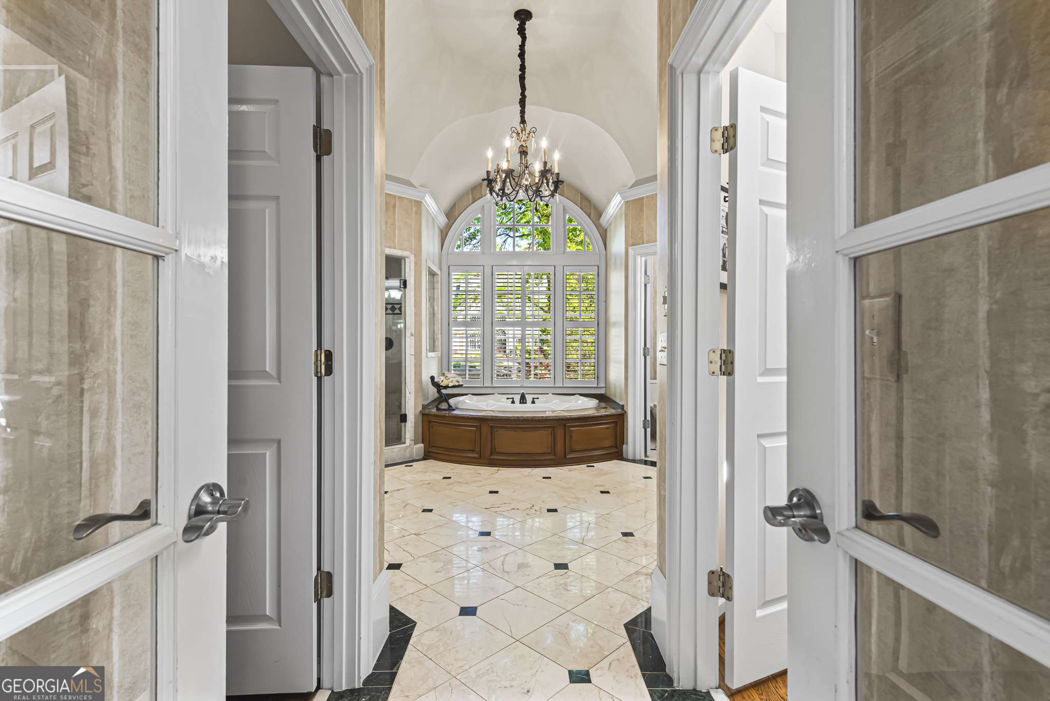 885 Carlton Ridge NE