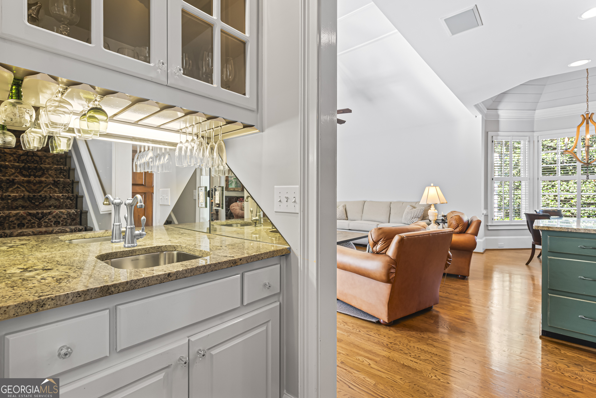 885 Carlton Ridge NE