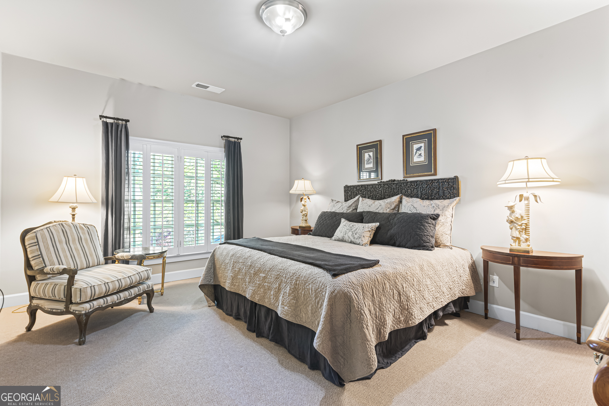 885 Carlton Ridge NE