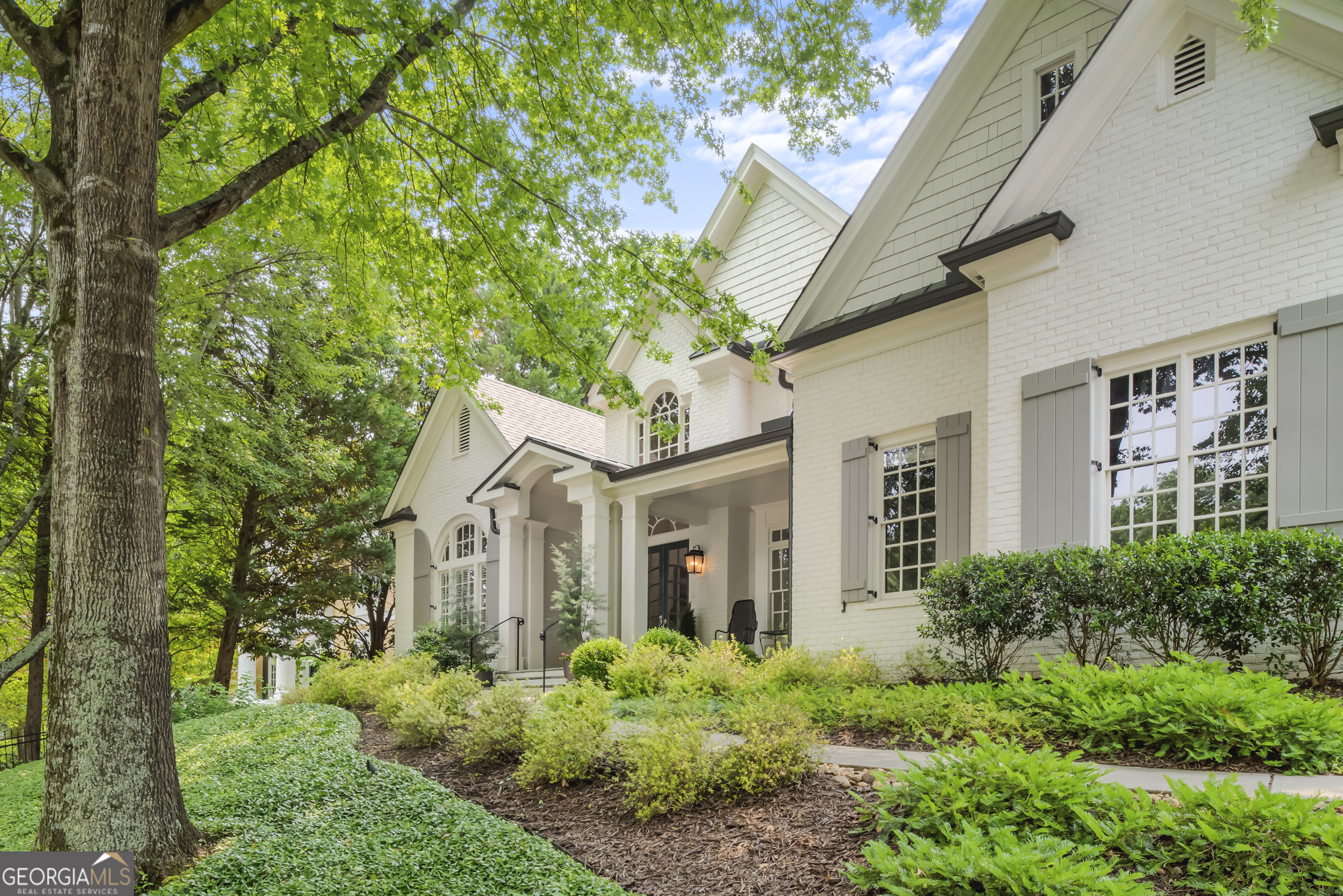 885 Carlton Ridge NE