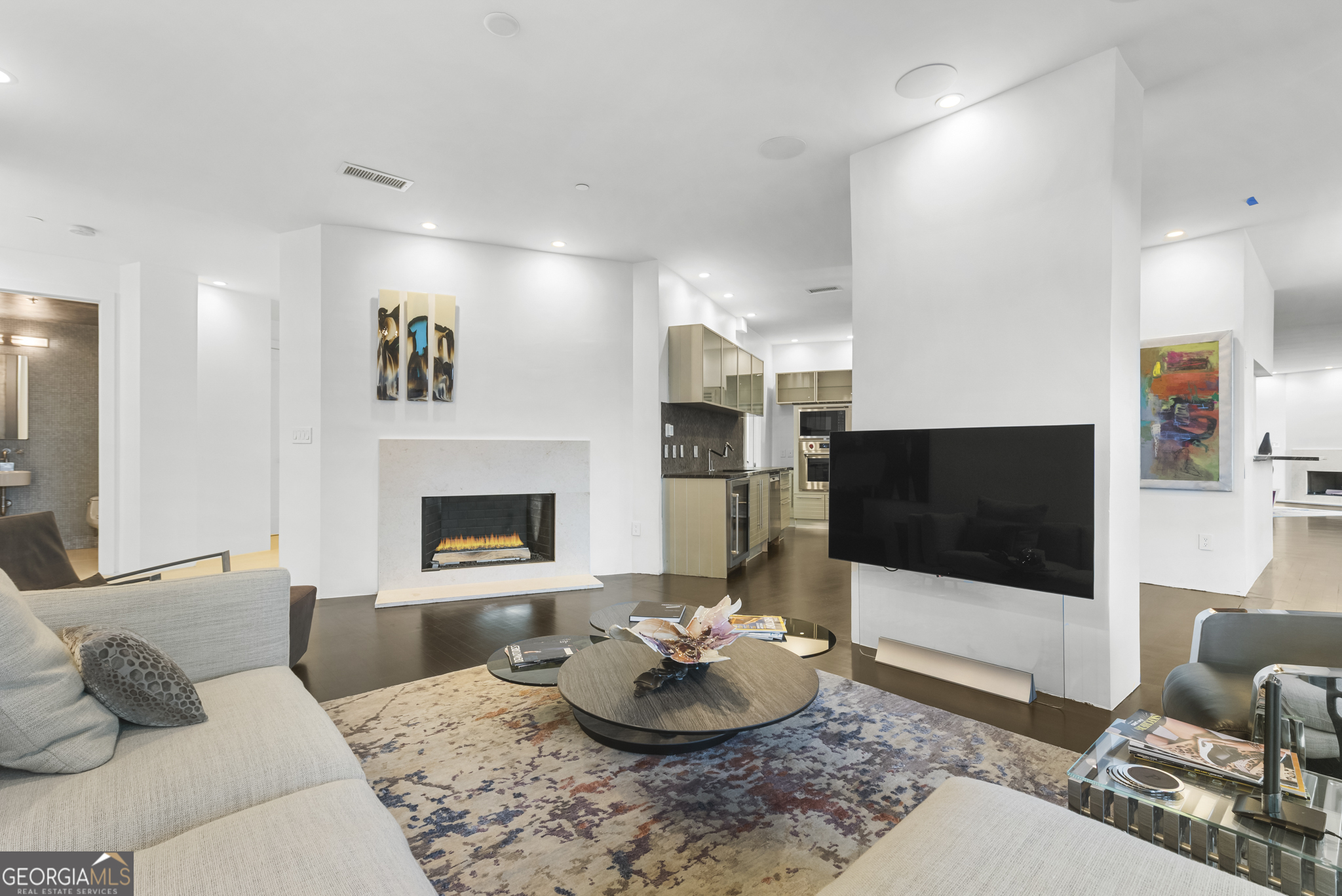 2881 Peachtree Road NE # 2304