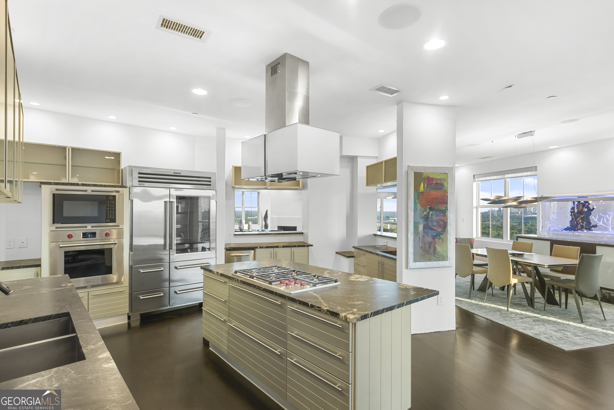 2881 Peachtree Road NE # 2304