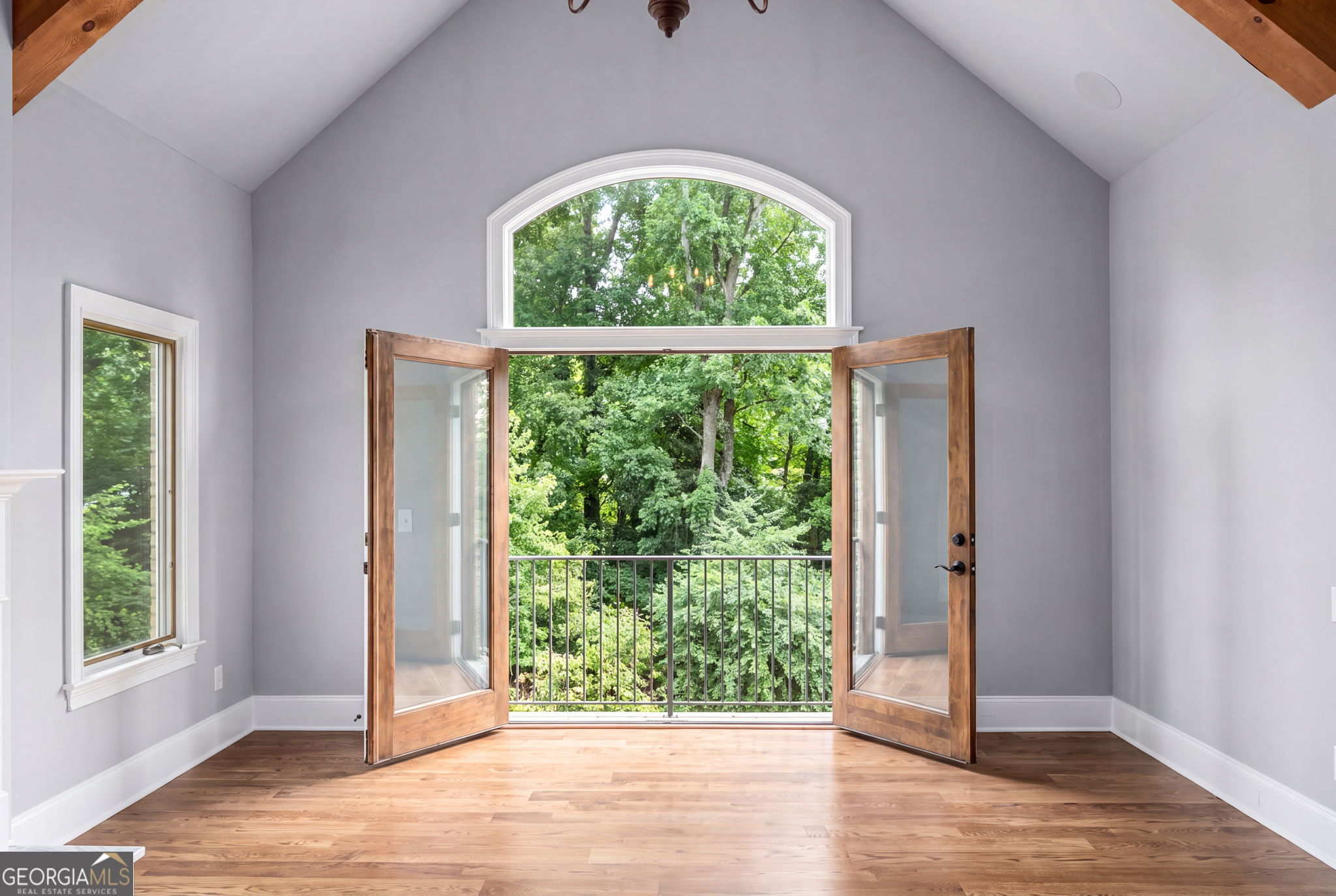 6321 Hunting Creek Road