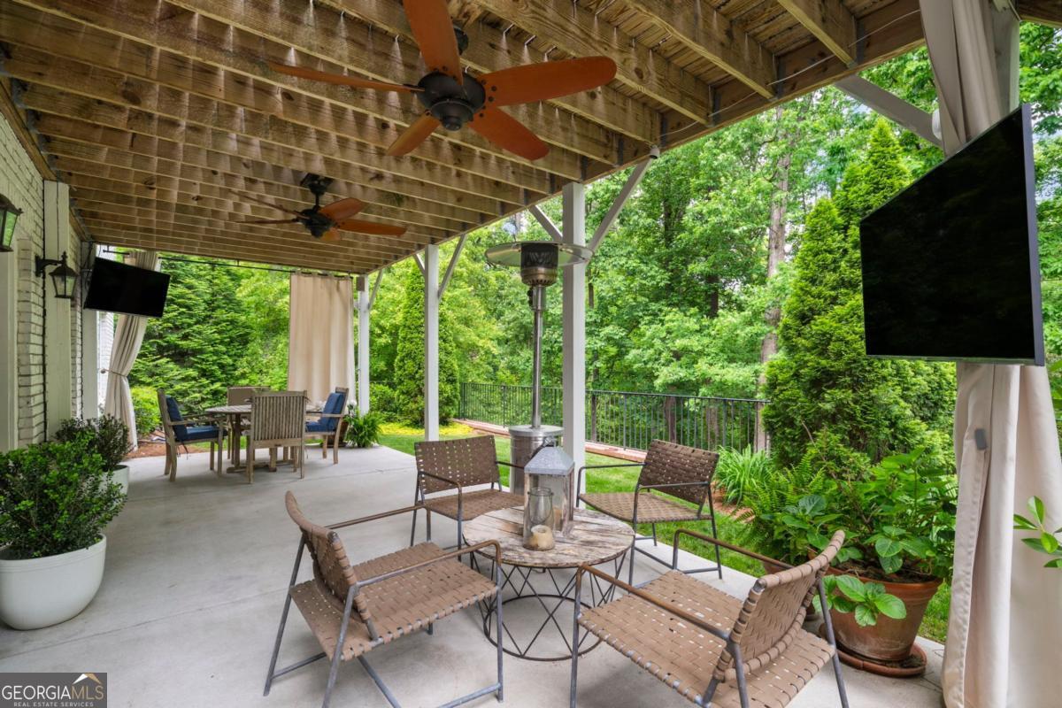 6321 Hunting Creek Road