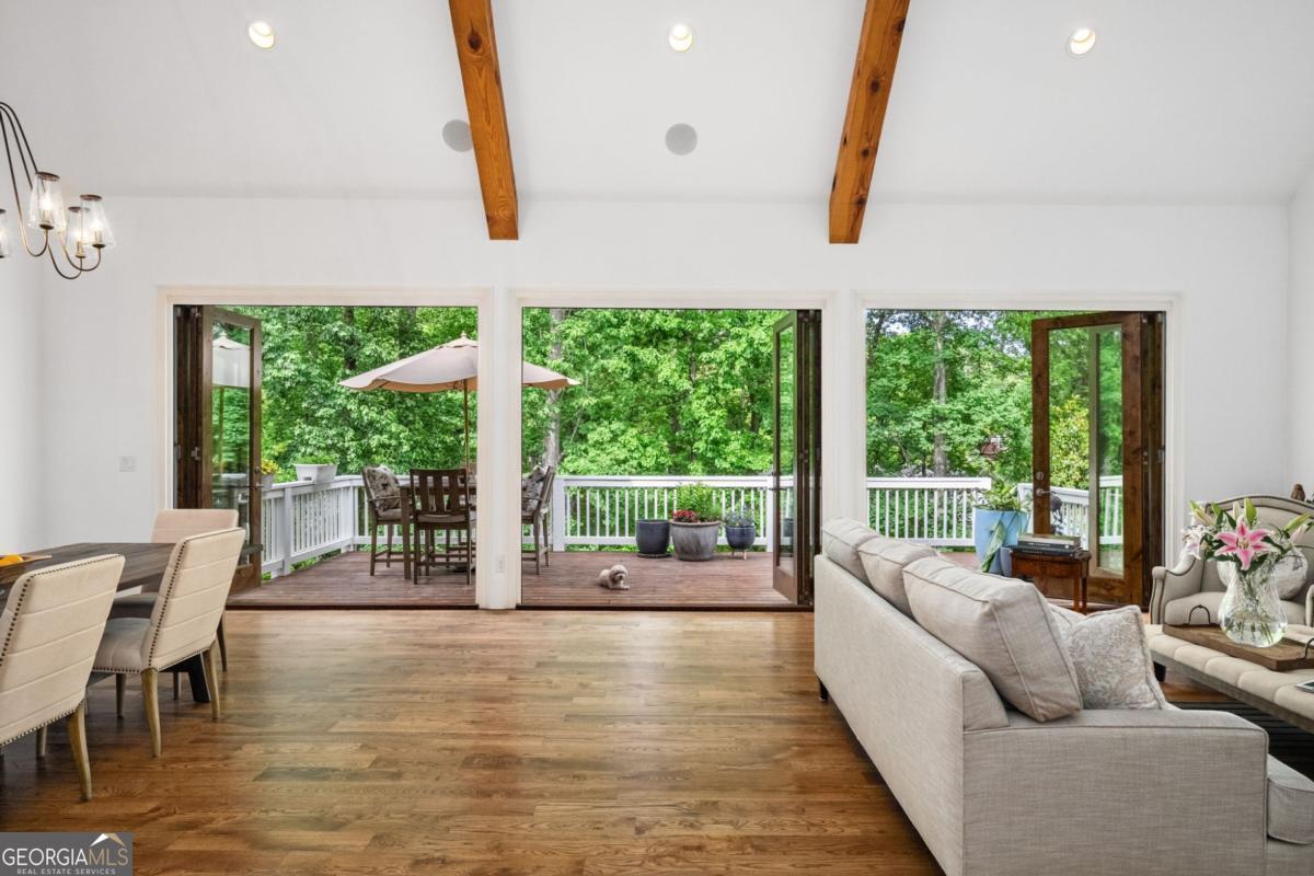 6321 Hunting Creek Road