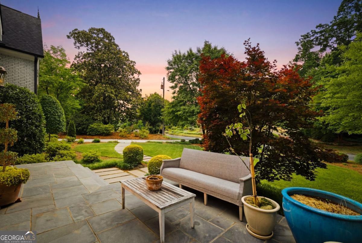 6321 Hunting Creek Road