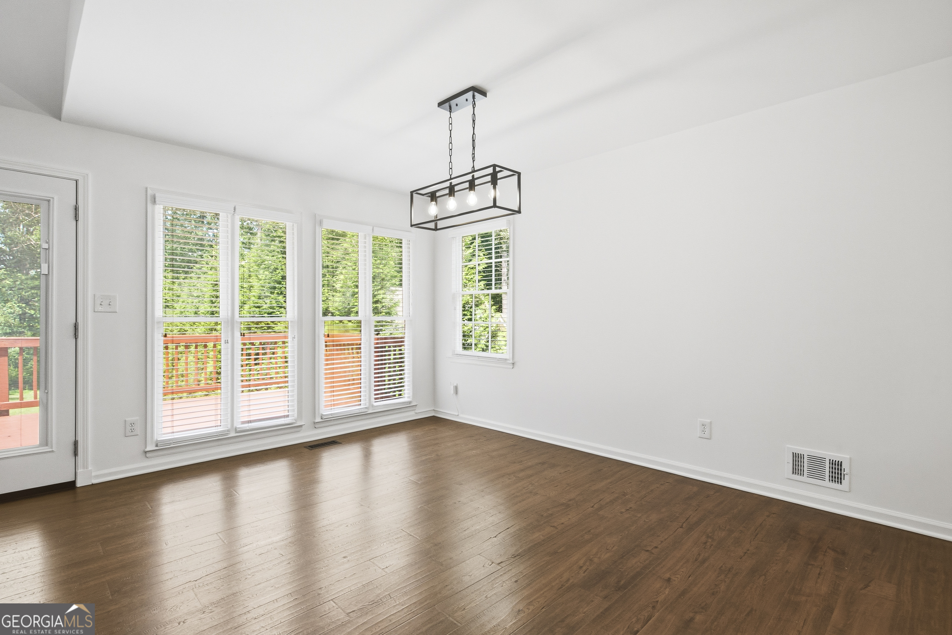 6014 Lake Lanier Heights Road