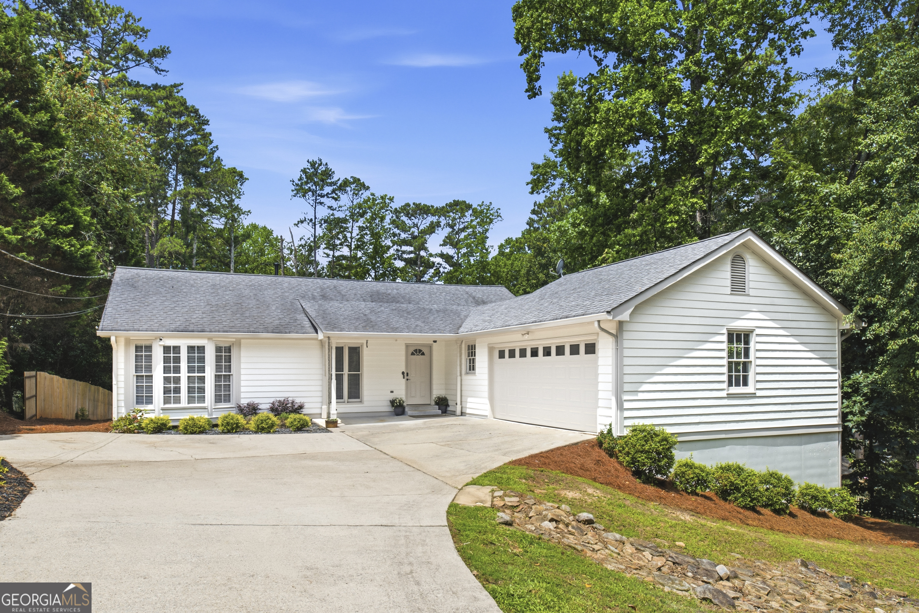 6014 Lake Lanier Heights Road