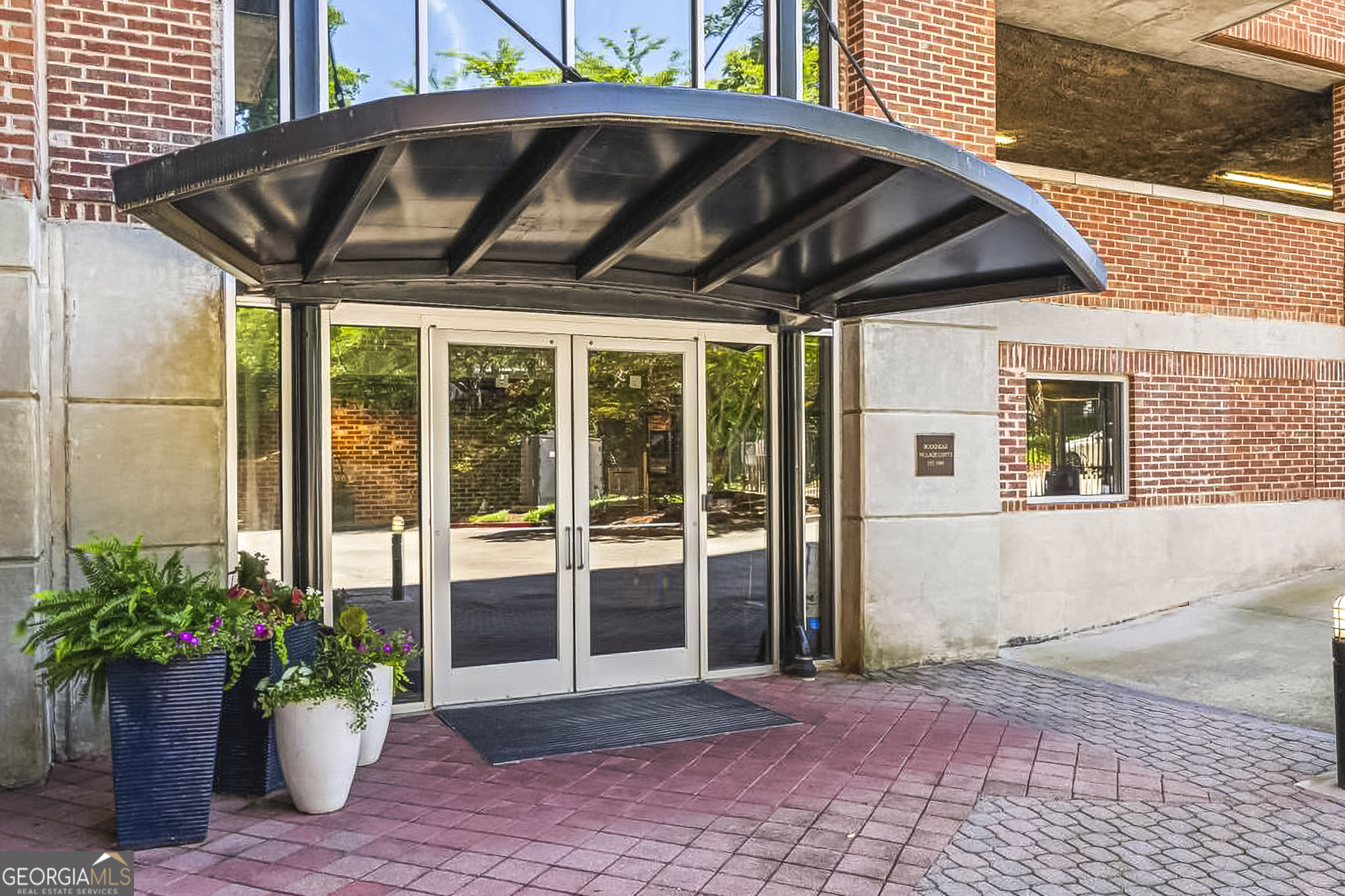 3235 Roswell Road # 502