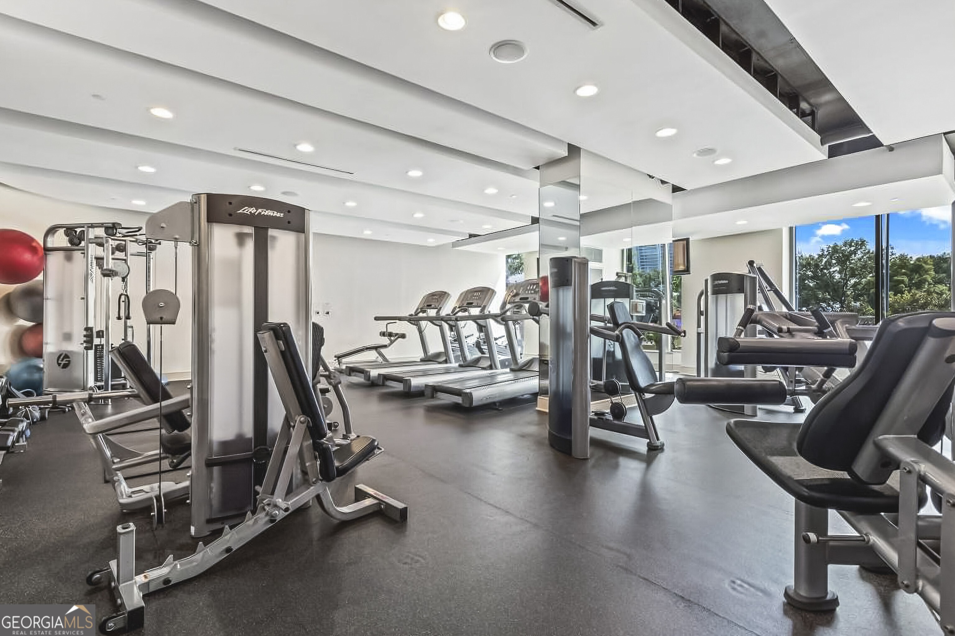 2795 Peachtree Road # 805