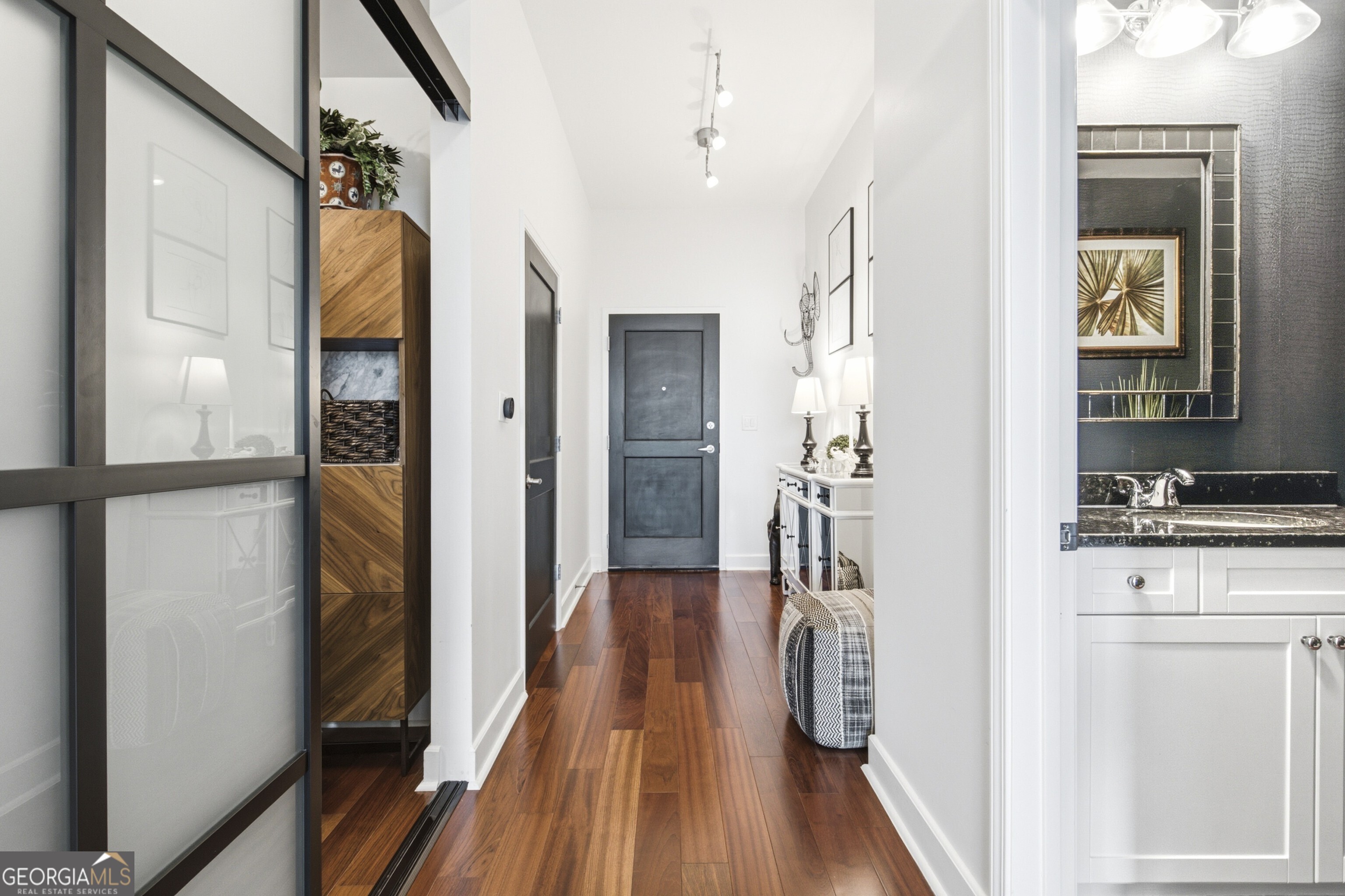 2795 Peachtree Road # 805