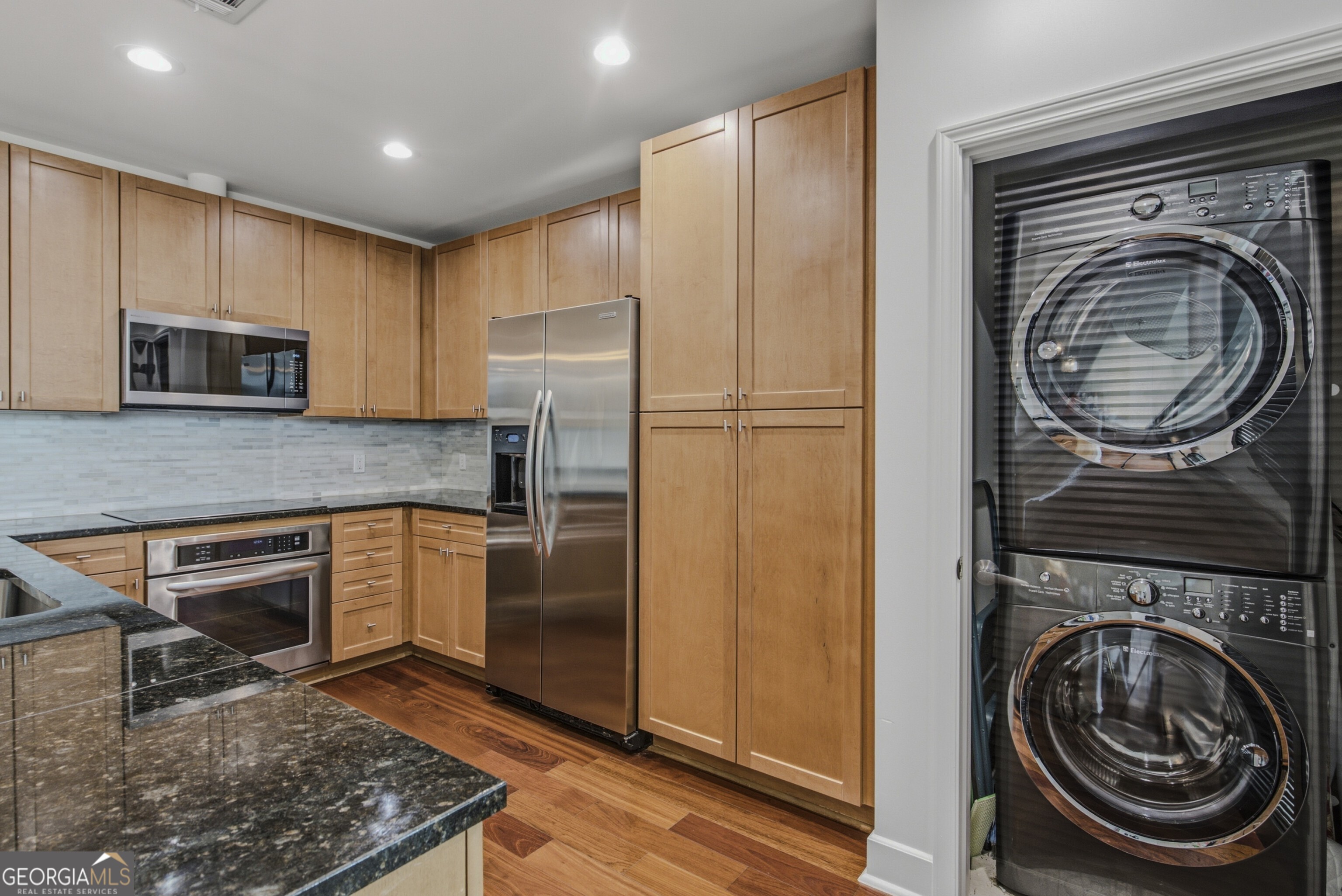 2795 Peachtree Road # 805