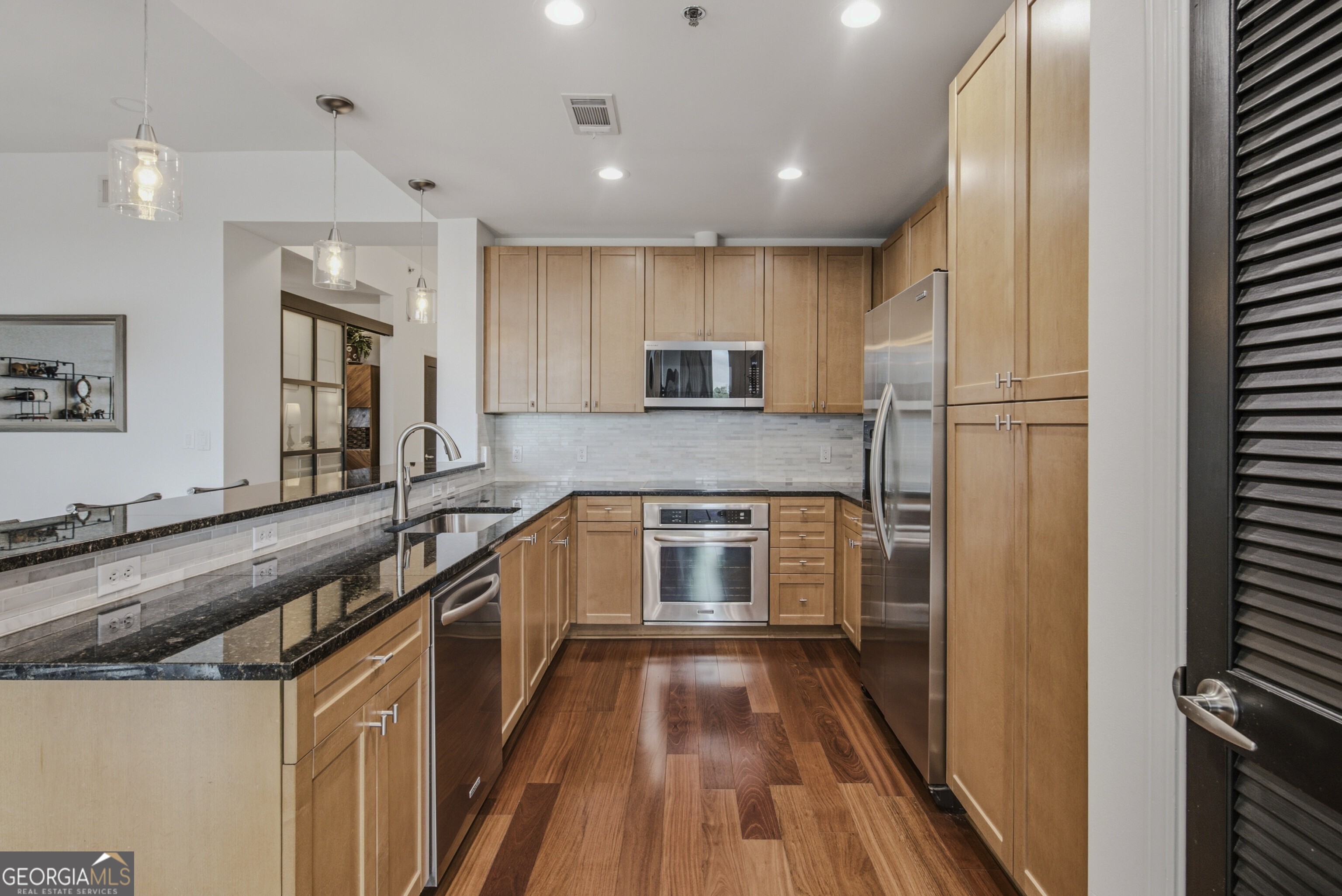 2795 Peachtree Road # 805