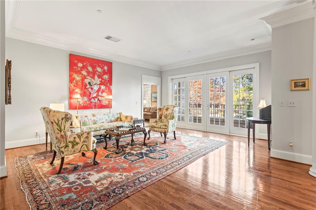3657 Peachtree Road NE Unit 2C