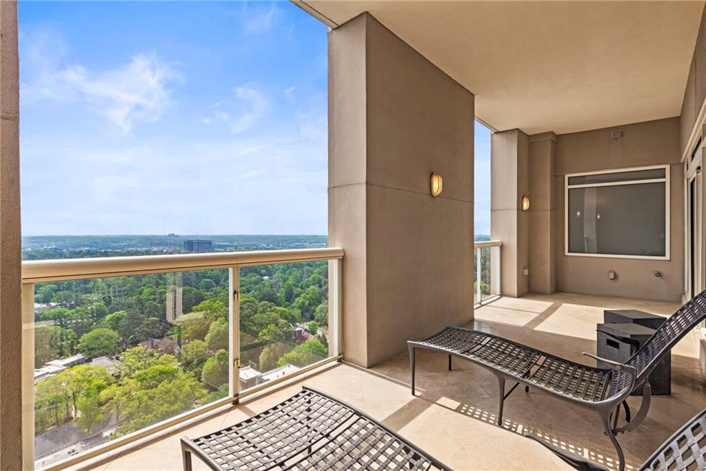 2881 Peachtree Road NE Unit 2304