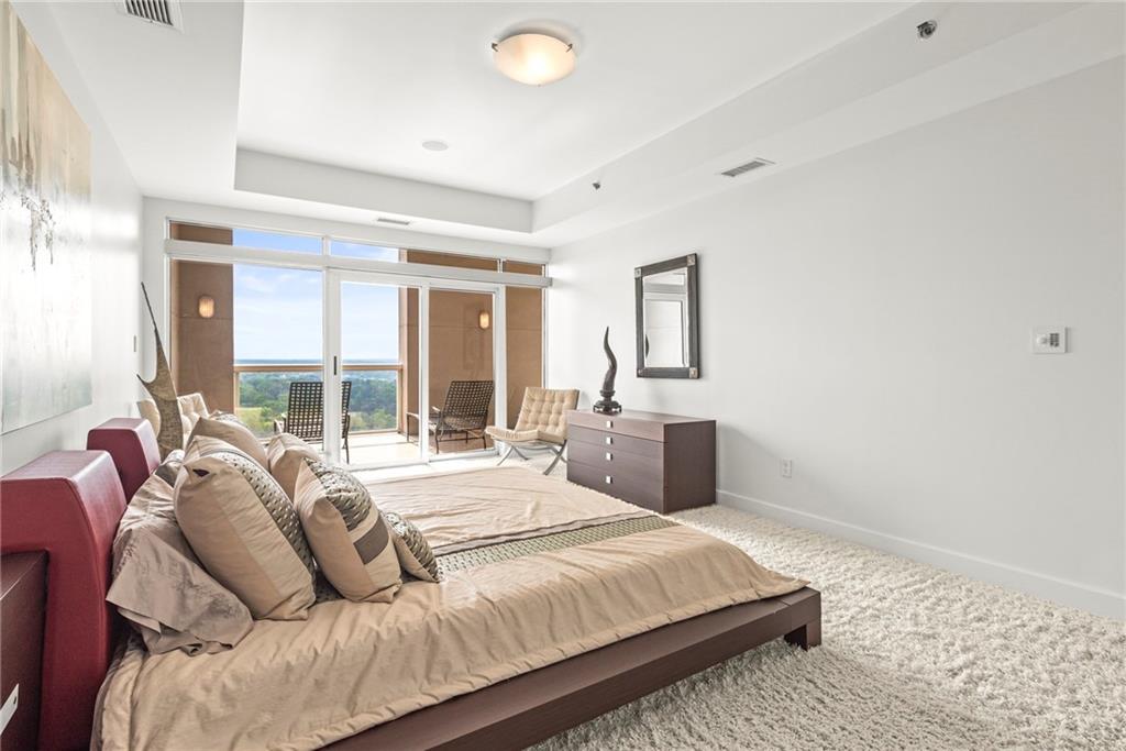 2881 Peachtree Road NE Unit 2304