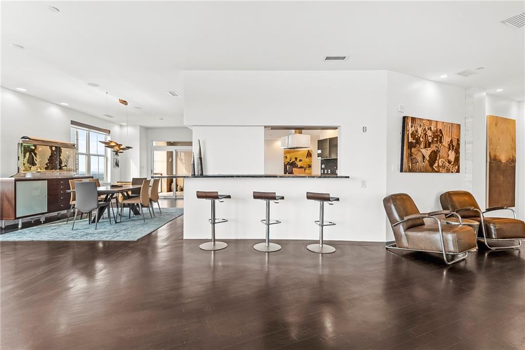 2881 Peachtree Road NE Unit 2304