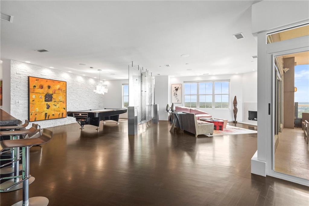 2881 Peachtree Road NE Unit 2304