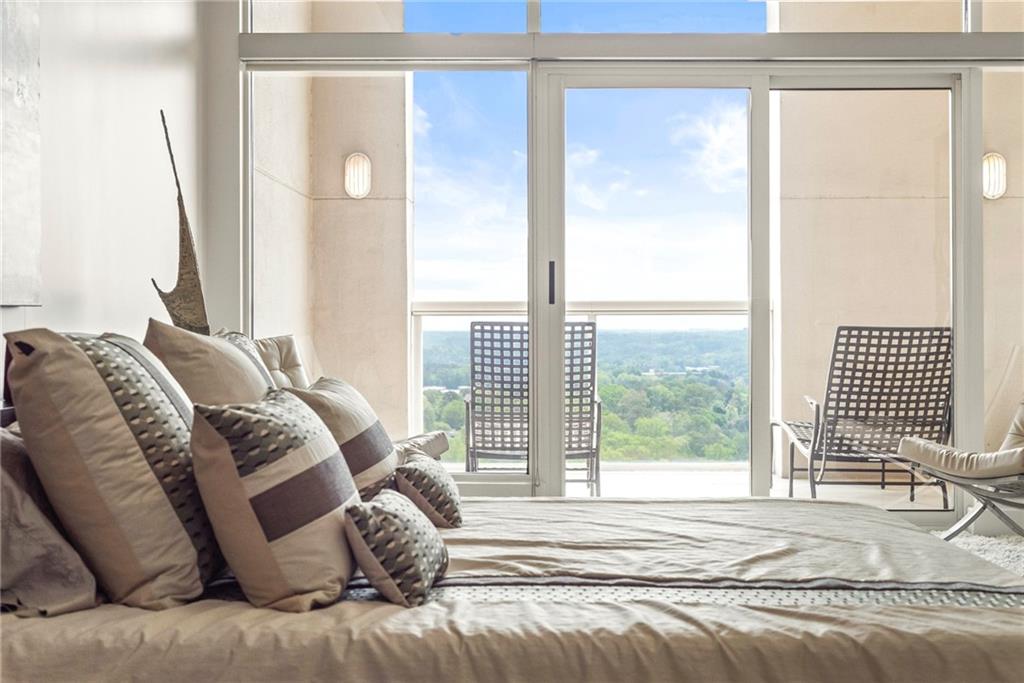 2881 Peachtree Road NE Unit 2304