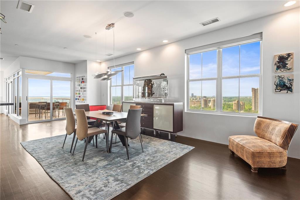 2881 Peachtree Road NE Unit 2304