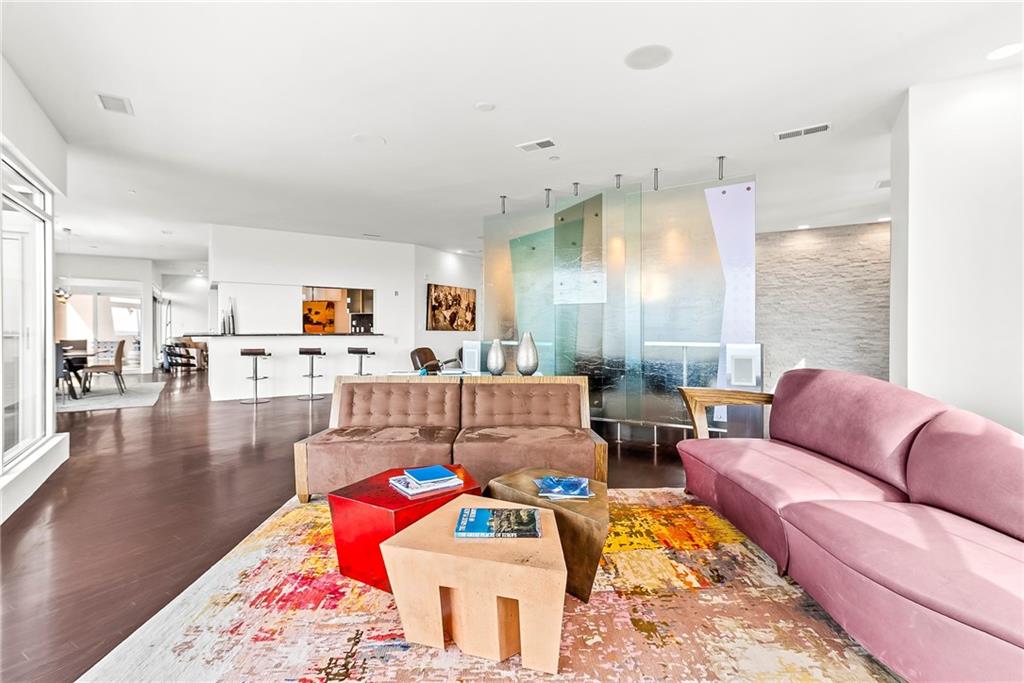 2881 Peachtree Road NE Unit 2304