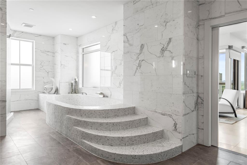 2881 Peachtree Road NE Unit 2304