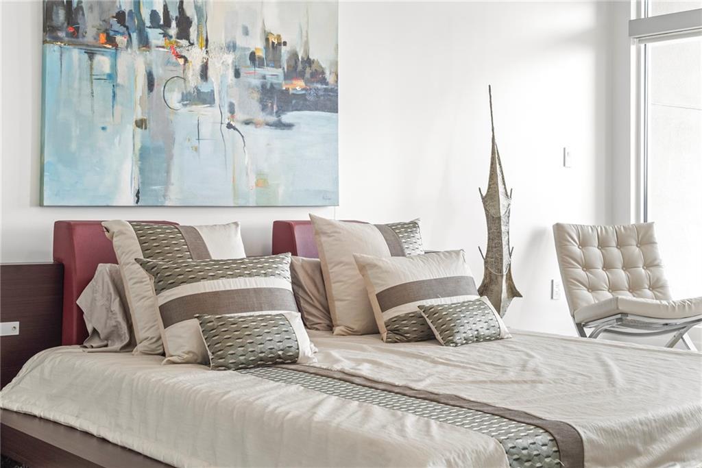 2881 Peachtree Road NE Unit 2304