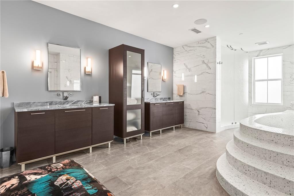 2881 Peachtree Road NE Unit 2304