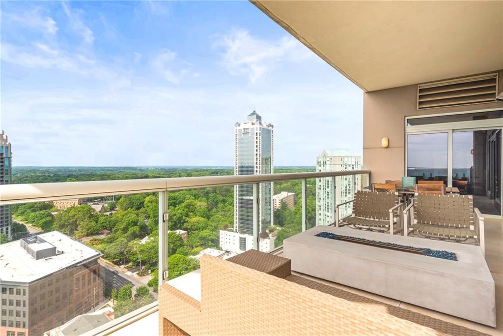 2881 Peachtree Road NE Unit 2304