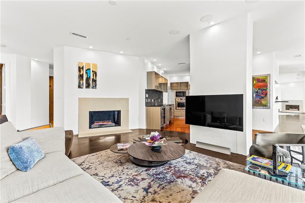 2881 Peachtree Road NE Unit 2304