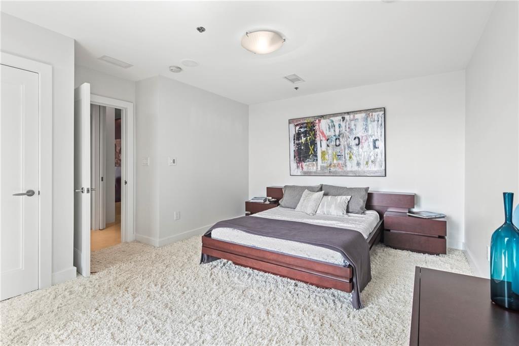 2881 Peachtree Road NE Unit 2304