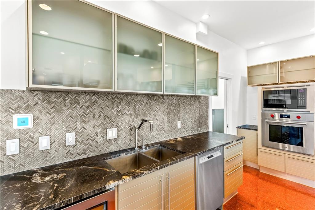 2881 Peachtree Road NE Unit 2304