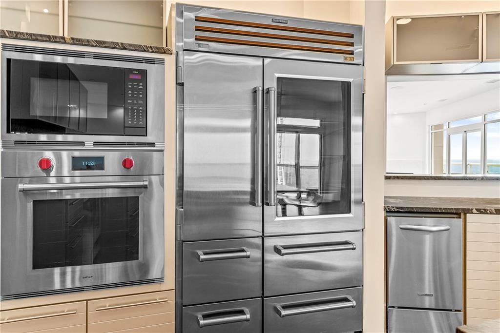 2881 Peachtree Road NE Unit 2304