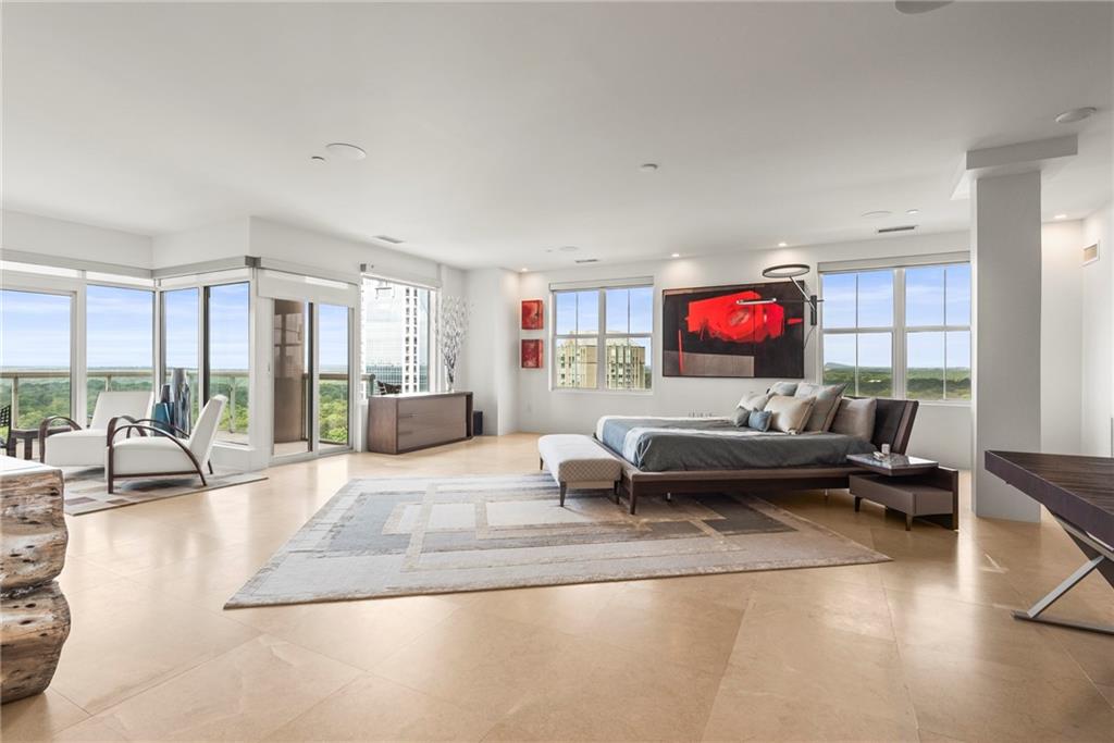 2881 Peachtree Road NE Unit 2304