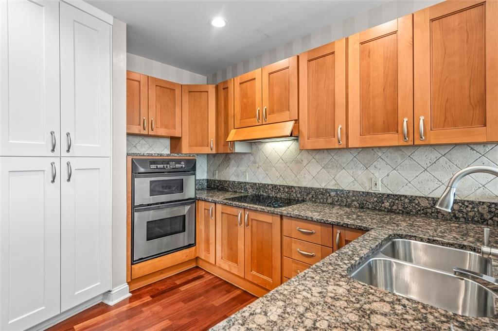 2881 Peachtree Road NE Unit 1003