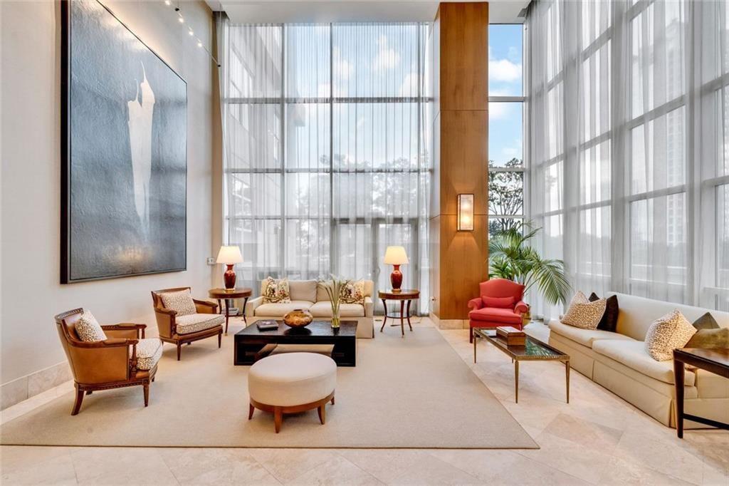 2881 Peachtree Road NE Unit 605
