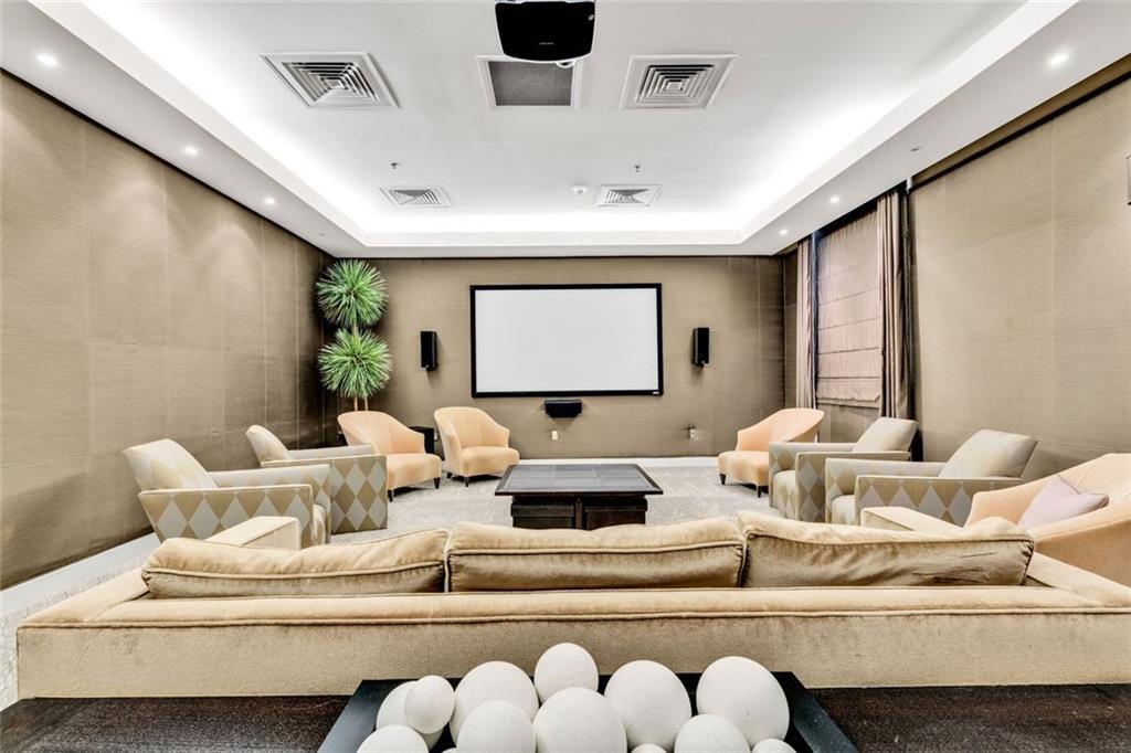 2881 Peachtree Road NE Unit 605