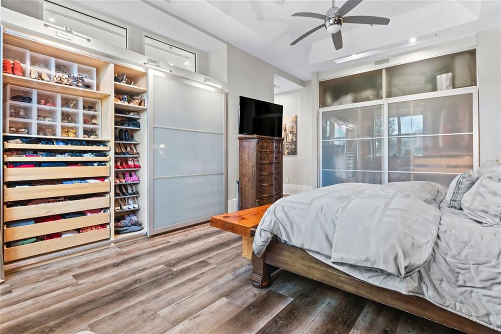 2881 Peachtree Road NE Unit 605