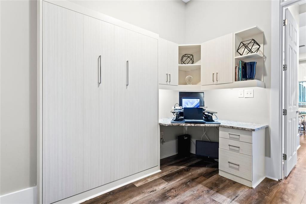 2881 Peachtree Road NE Unit 605