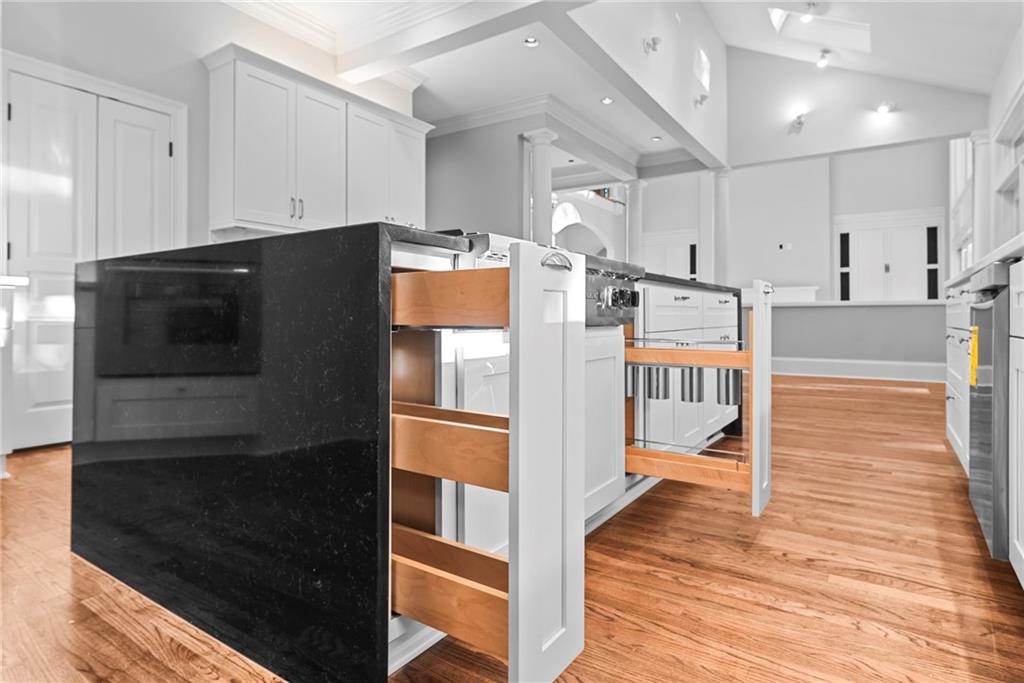 520 Chestnut Rose Lane