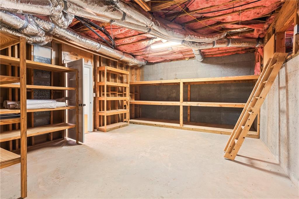 520 Chestnut Rose Lane