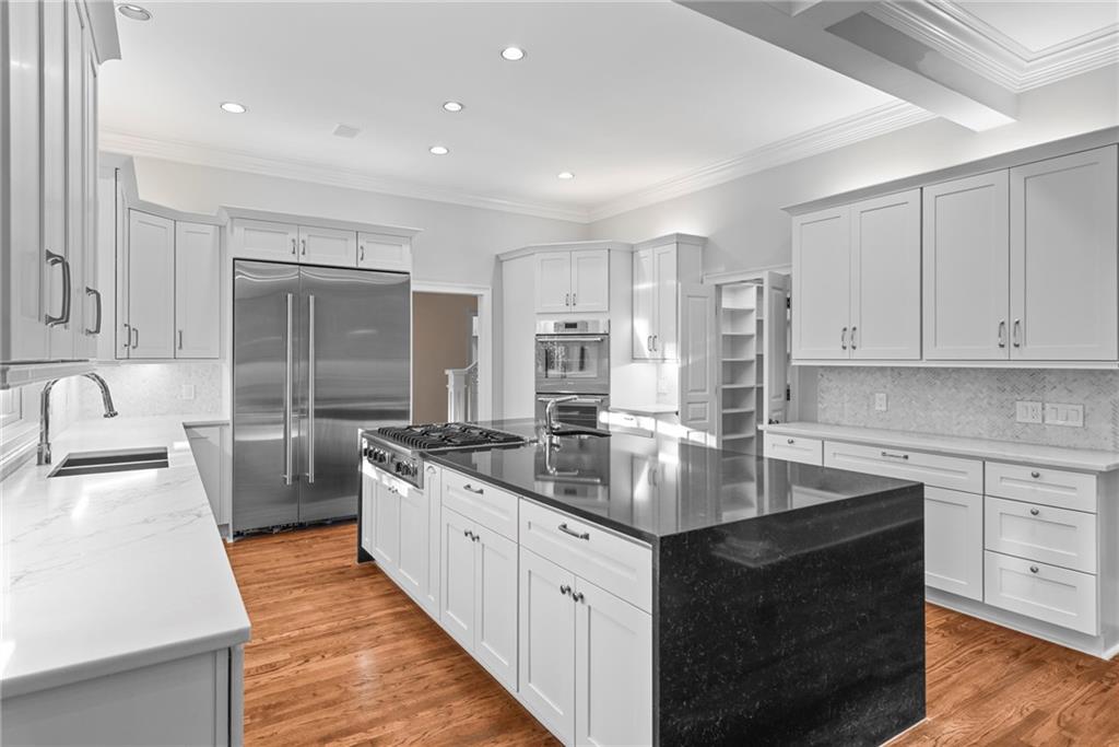 520 Chestnut Rose Lane