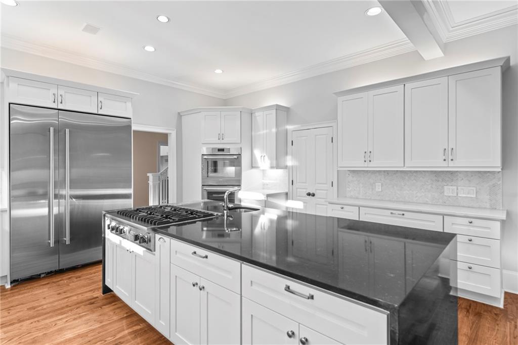 520 Chestnut Rose Lane