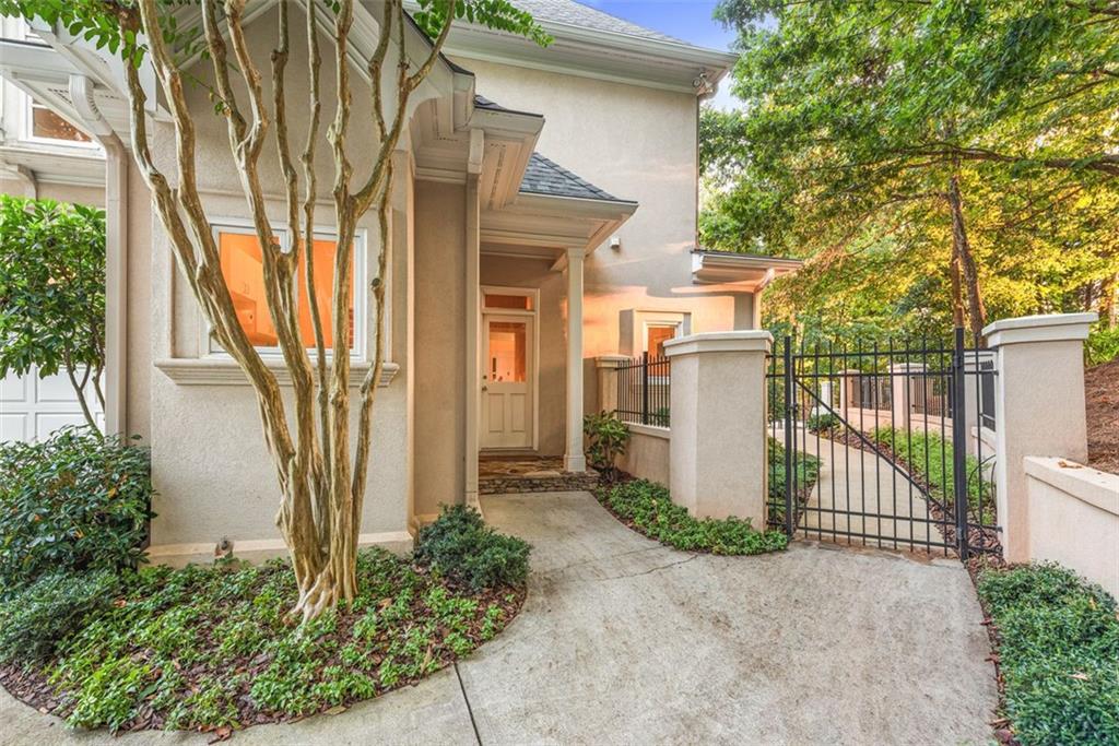 520 Chestnut Rose Lane