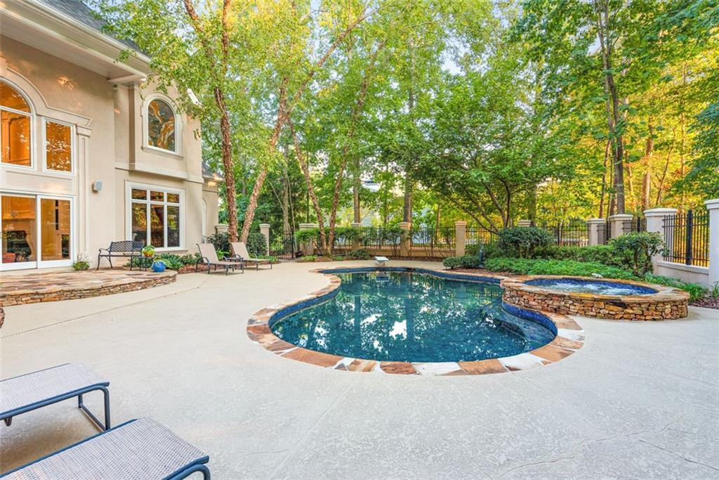 520 Chestnut Rose Lane