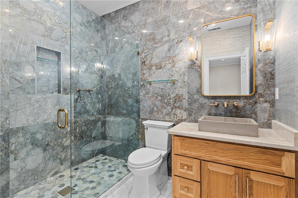 520 Chestnut Rose Lane