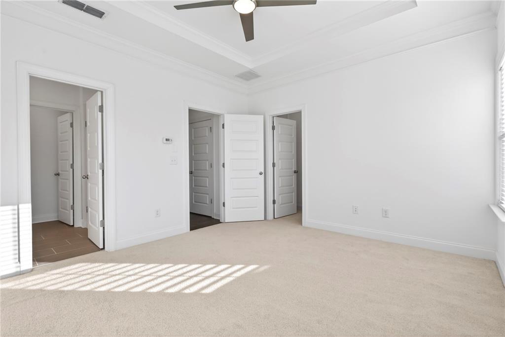 1752 Morningtide Lane NE