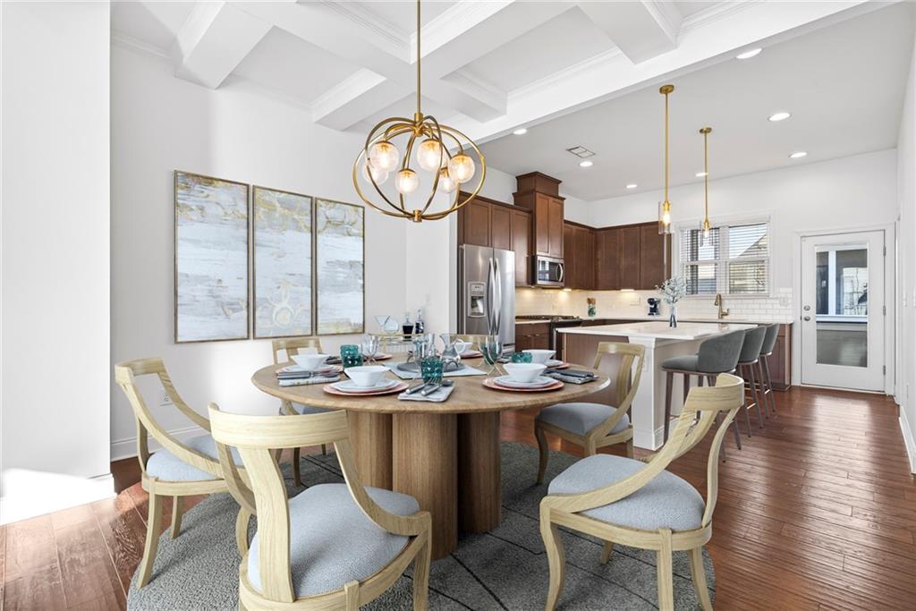 1752 Morningtide Lane NE